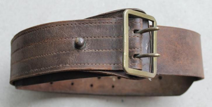 Belgische riem 40 mei. Zeer goede conditie. 115cm, Verzamelen, Militaria | Tweede Wereldoorlog, Landmacht, Overige typen, Ophalen of Verzenden