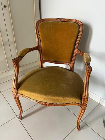 Antieke stoel in perfecte staat