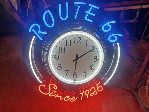 Route 66 Neon klok, Huis en Inrichting, Lampen | Overige, Nieuw, Ophalen