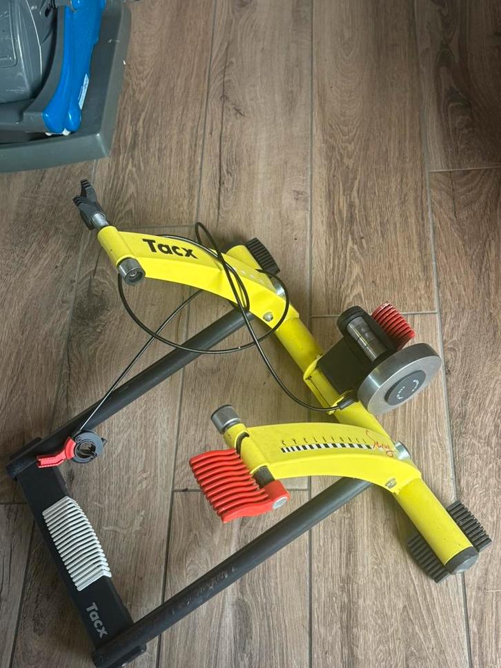 Tacx booster, Sport en Fitness, Wielrennen, Zo goed als nieuw, Overige typen, Ophalen of Verzenden