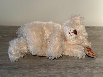 Slapende knuffelbeer beschikbaar voor biedingen