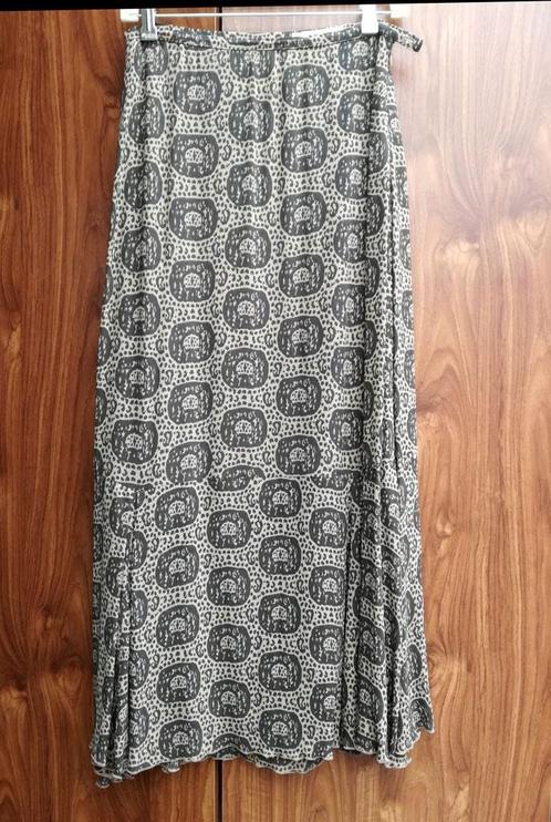 lange rok Xandres M38 - S/M - perfecte staat - zie info, Kleding | Dames, Rokken, Zo goed als nieuw, Maat 38/40 (M), Ophalen