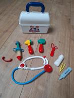 Speelgoed dokterstasje, Ophalen