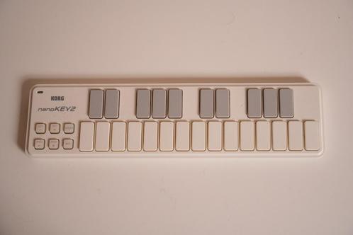 KORG nanoKEY2 USB MIDI Keyboard Controller, Muziek en Instrumenten, Keyboards, Nieuw, Overige aantallen, Korg, Aanslaggevoelig