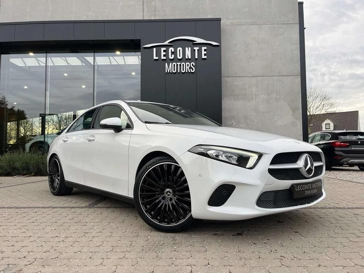 Mercedes-Benz A-CLASS 180 A 180 7G-DCT Berline Full-LED/Wide, Auto's, Mercedes-Benz, Te koop, A-Klasse, ABS, Achteruitrijcamera