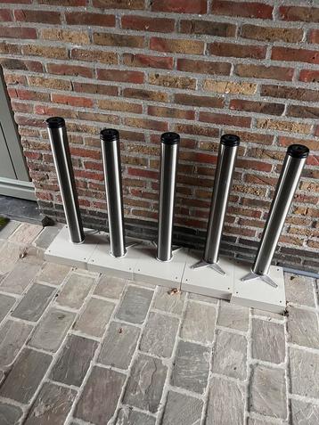 Tafelpoten beschikbaar voor biedingen