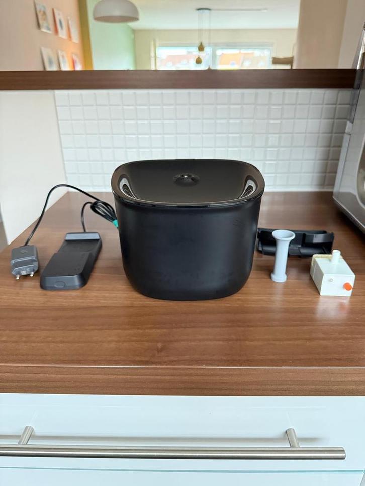 Pettadore Hydrate Lite drinkfontein, Dieren en Toebehoren, Kattenvoerbakken en Drinkbakken, Zo goed als nieuw, Ophalen