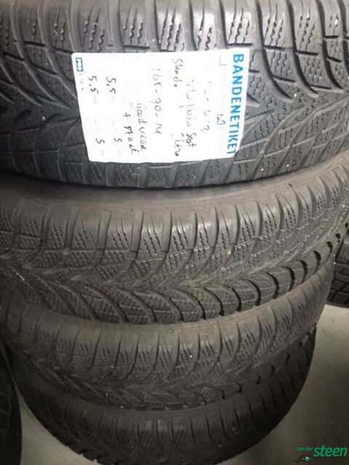 165-70-14 79T Winter VAG Polo Ibiza Fabia Goodyear Winterban, Auto-onderdelen, Banden en Velgen, Banden en Velgen, Winterbanden