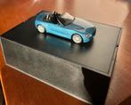 BMW Z4 1/43 miniatuur dealerbox blauw, Hobby en Vrije tijd, Ophalen, Zo goed als nieuw