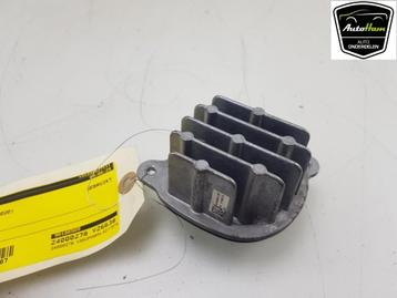 DIVERS LED lamp Opel Corsa F (UB / UH / UP) (|90186989|), Utilisé, Opel