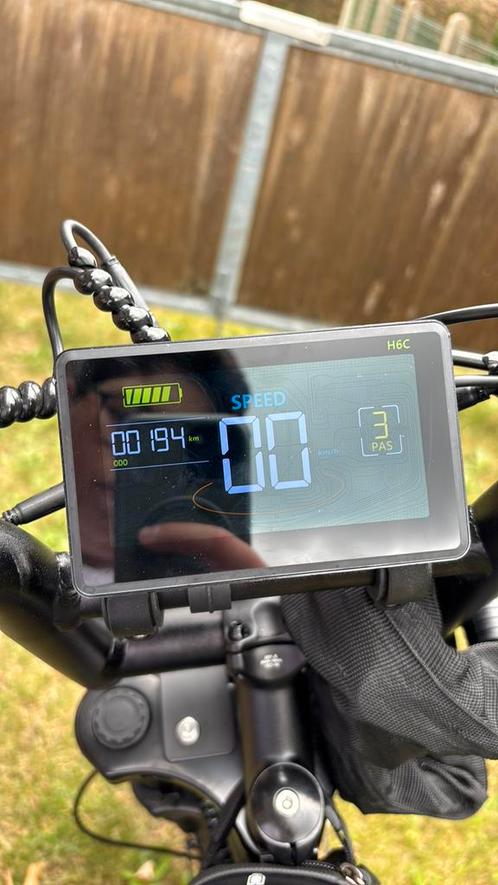 Fatbike v20 pro, Fietsen en Brommers, Elektrische fietsen, Zo goed als nieuw, Overige merken, 59 cm of meer, 50 km per accu of meer