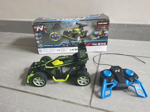 Auto op afstandsbediening raceauto schaal 1:18, Hobby en Vrije tijd, Modelbouw | Radiografisch | Auto's, Zo goed als nieuw, Ophalen of Verzenden