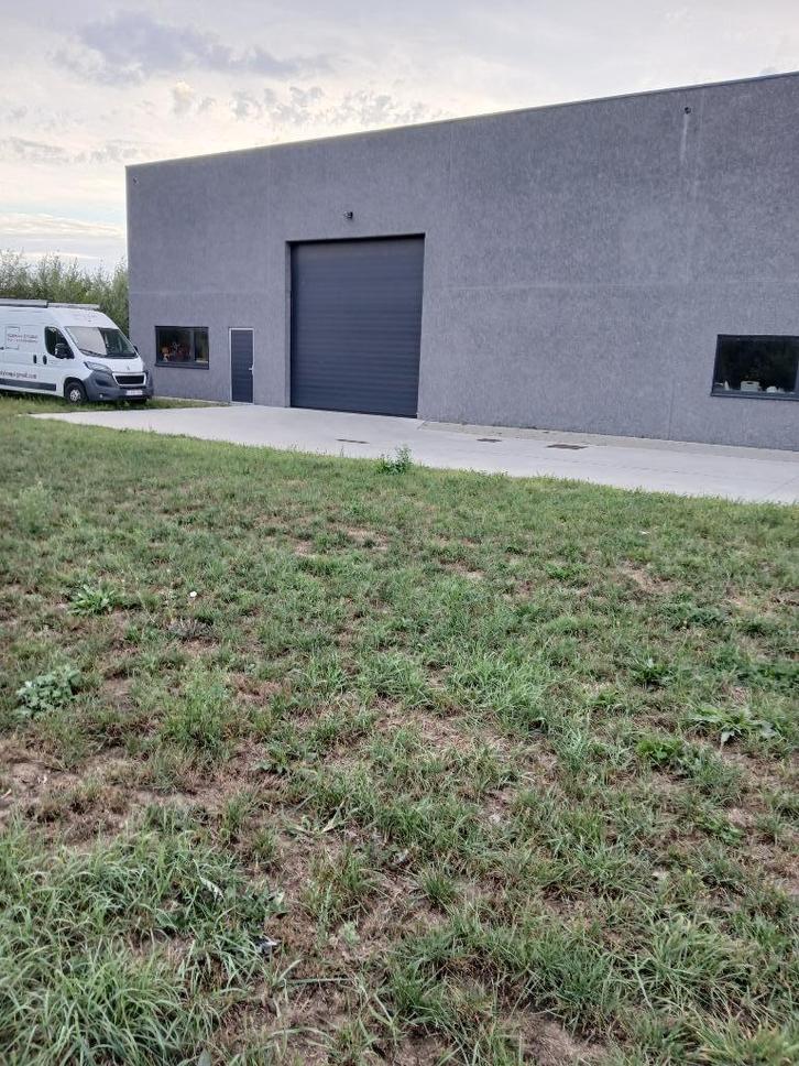 Bedrijfsgebouw of opslagplaats te huur  357,5 m² - Overmere, Immo, Appartementen en Studio's te huur, Provincie Oost-Vlaanderen