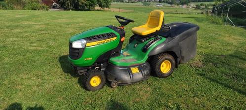 Tracteur tondeuse John Deere + Clic Lift, Tuin en Terras, Grasmaaiers, Gebruikt, Benzine-grasmaaier, Mulchfunctie, Opvangbak, Versnellingen