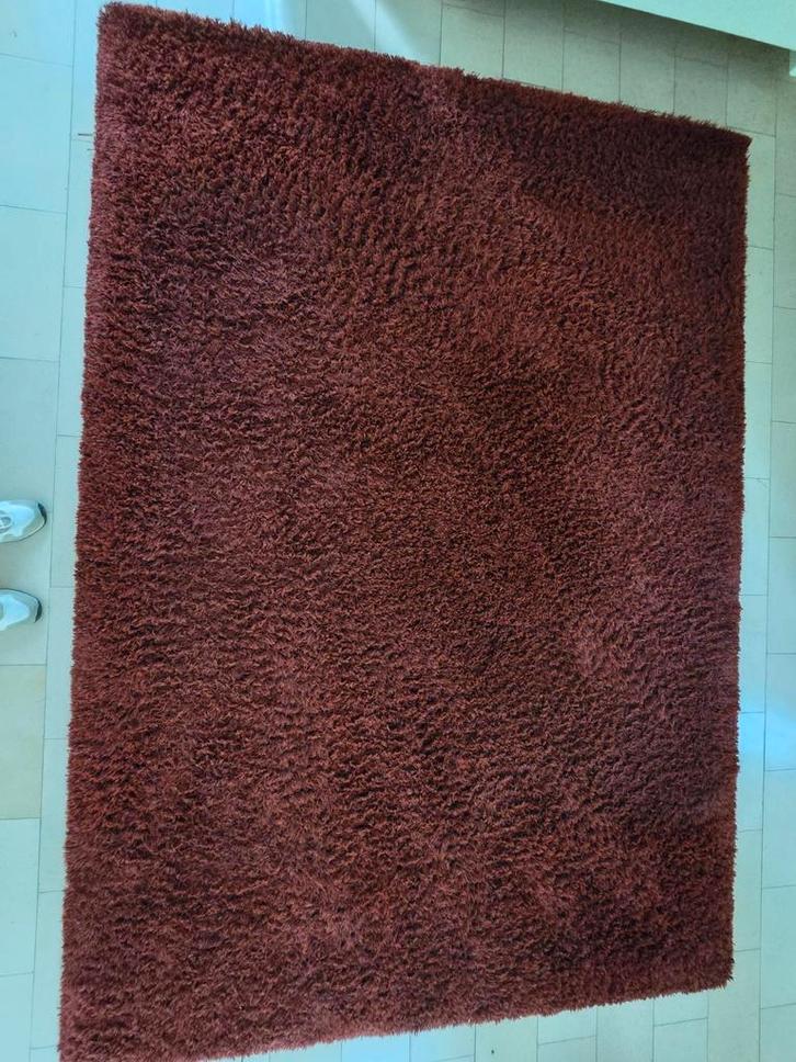 Tapis à poils longs 2m  2m80 couleur bordeaux, Maison & Meubles, Ameublement | Tapis & Moquettes, Comme neuf, Noir, Enlèvement