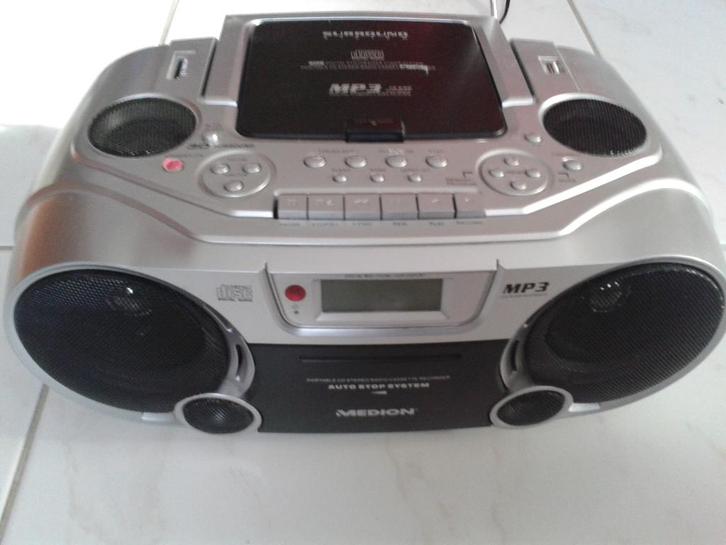 Radio cd mp3  casette speler, TV, Hi-fi & Vidéo, Radios, Comme neuf, Autres types, Enlèvement ou Envoi