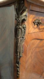 Antieke  Kasten, Ophalen