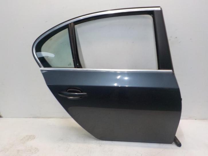 PORTIER RECHTS ACHTER BMW 5 serie (E60) (12-2001/03-2010), Auto-onderdelen, Carrosserie, Deur, BMW, Achter, Rechts, Gebruikt