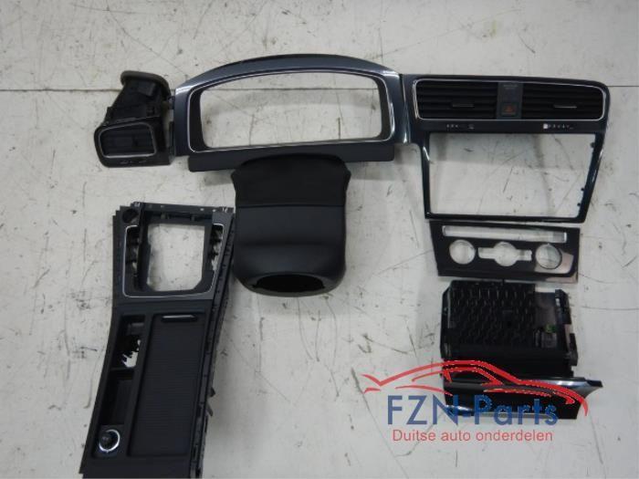Dashboard deel Volkswagen Golf (22740566), Auto-onderdelen, Dashboard en Schakelaars, Gebruikt, Ophalen of Verzenden