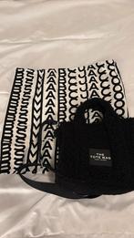 Sac fourre-tout en peluche Marc Jacobs, Bijoux, Sacs & Beauté, Sacs | Sacs à bandoulière, Enlèvement