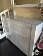 Moderne witte kast als nieuw!, Huis en Inrichting, Kasten | Dressoirs, Ophalen, Zo goed als nieuw