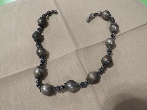 Antieke zilveren metalen halsketting, Handtassen en Accessoires, Antieke sieraden, Ketting, Overige materialen, Ophalen of Verzenden