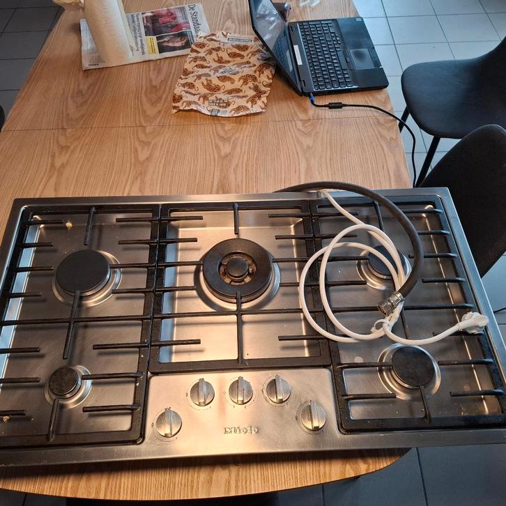 Miele gasvuur 5 bekkens inox, Elektronische apparatuur, Kookplaten, Gebruikt, Inbouw, Gas, 5 kookzones of meer, Ophalen