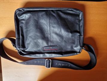 Schoudertas voor laptop 15" beschikbaar voor biedingen