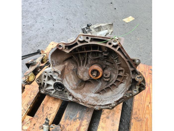 Boîte de vitesse d'un Opel Astra, Autos : Pièces & Accessoires, Transmission & Accessoires, Opel, Utilisé, 3 mois de garantie
