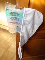 turban en microfibre blanc NEUF, Ophalen of Verzenden, Nieuw, Overige typen