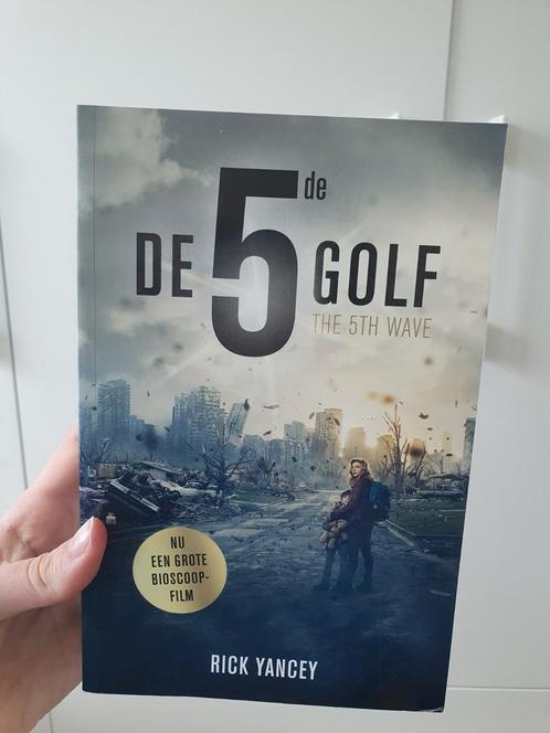 Rick Yancey - De vijfde golf, Boeken, Kinderboeken | Jeugd | 13 jaar en ouder, Zo goed als nieuw, Ophalen of Verzenden