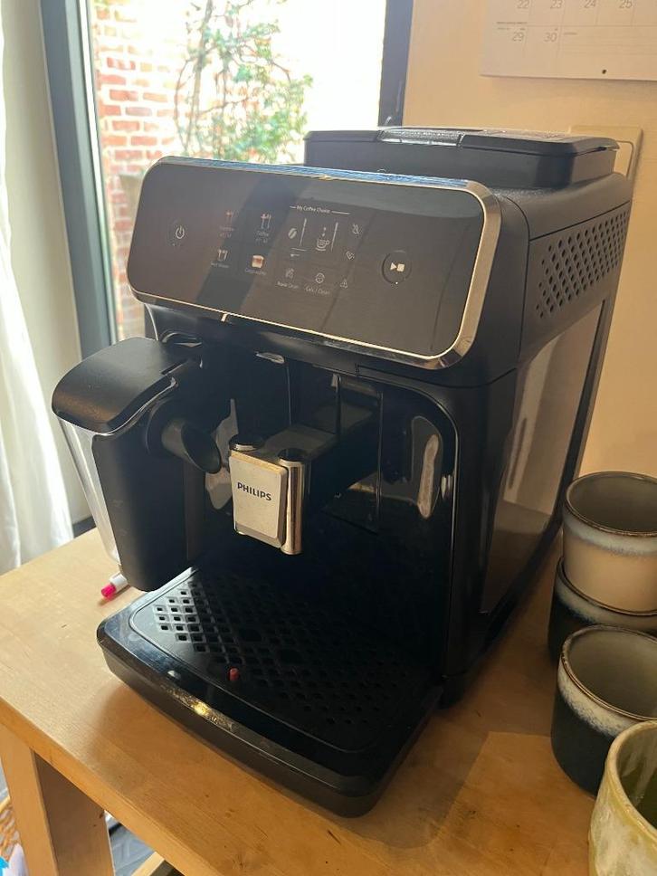 Philips Espressomachine EP2331/10 – bijna nieuw, Elektronische apparatuur, Koffiezetapparaten, Zo goed als nieuw, Gemalen koffie