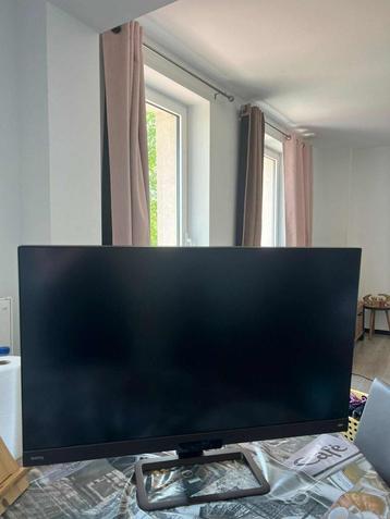 ECRAN BQ EW3280u 32 pouces 4k ultra HD, Enlèvement, Utilisé, Simulation