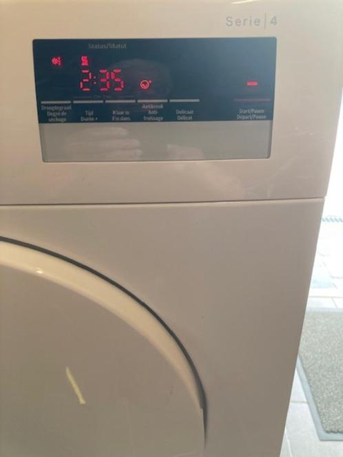 Bosch droogkast (weg wegens samenwonen), Elektronische apparatuur, Droogkasten, Zo goed als nieuw, Luchtafvoer, Voorlader, 6 tot 8 kg