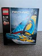Lego technic racing yacht 42074 NIEUW!, Ensemble complet, Lego, Enlèvement ou Envoi, Neuf