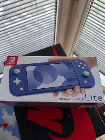 Nintendo switch lite nieuw + garantie beschikbaar voor biedingen