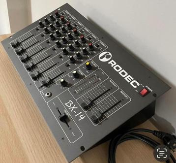 Rodec BX14, Musique & Instruments, Enlèvement, Utilisé, 5 à 10 canaux, Entrée micro