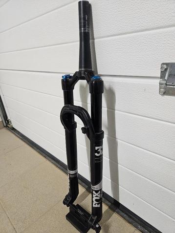 Fox 32 stepcast boost beschikbaar voor biedingen