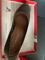 Bruine damespumps, Kleding | Dames, Schoenen, Pumps, Bruin, Marco Tozzi, Ophalen of Verzenden