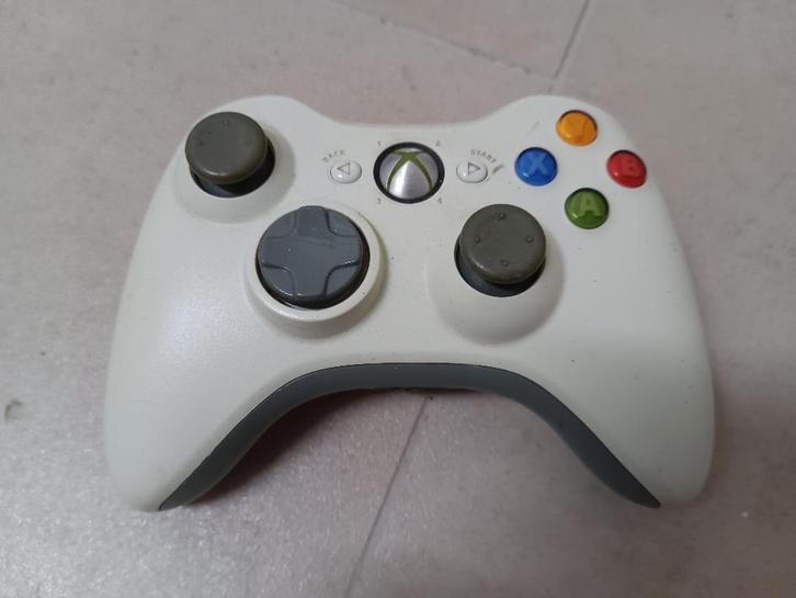 Wireless controller Xbox 360 + chatpad + 2 batterijen, Games en Spelcomputers, Spelcomputers | Xbox | Accessoires, Gebruikt, Xbox 360