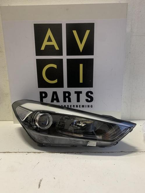 Koplamp Hyundai Tucson III rechts 92102-D7000, Auto-onderdelen, Verlichting, Hyundai, Gebruikt, Ophalen of Verzenden