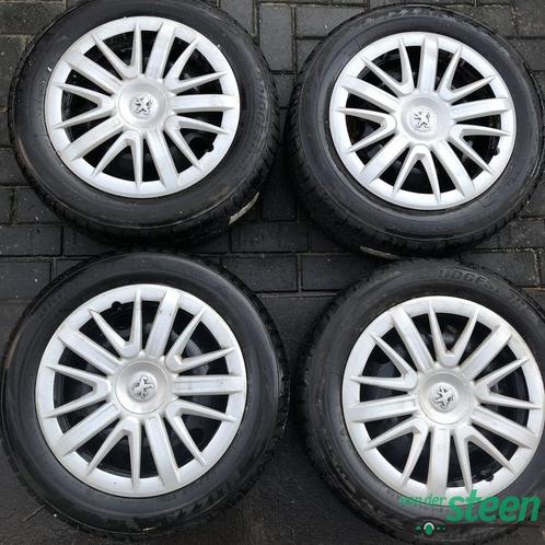 215-55-16 97H Citroen Peugeot Winterbanden Bridgestone Blizz, Auto-onderdelen, Banden en Velgen, Banden en Velgen, Winterbanden