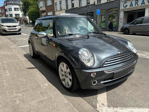 Mini Cooper Full option Automatique toit pano 68.000km, Auto's, Mini, Particulier, Cooper, ABS, Airbags, Airconditioning, Alarm
