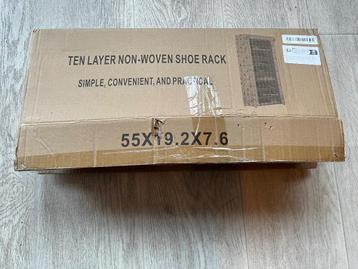 Schoenrek te koop beschikbaar voor biedingen
