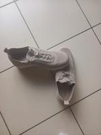Klassiek beige schoentje., Ophalen, Gedragen, Beige