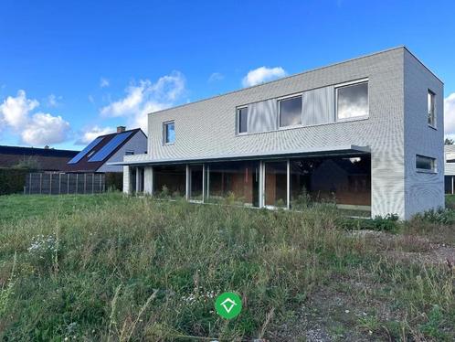 RUIME ALLEENSTAANDE VILLA MET 3 SLAAPKAMERS TE TORHOUT, Immo, Maisons à vendre, Province de Flandre-Occidentale, 500 à 1000 m²