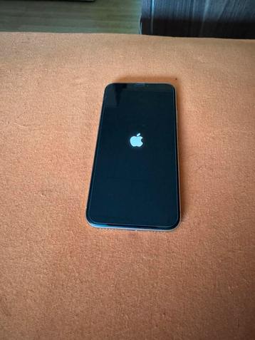 Apple iphone X 64gb zilver beschikbaar voor biedingen