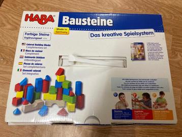 HABA houten bouwstenen en extra houten bouwsteentjes  beschikbaar voor biedingen