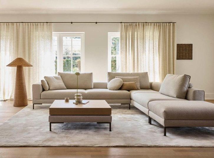 GEZOCHT: Design on Stock Aikon Lounge — Direct Inkoop, Huis en Inrichting, Zetels | Zetels, Hoekbank, Ophalen of Verzenden