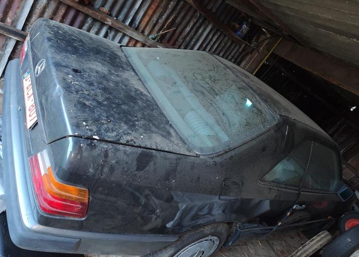 Mercedes 230 ce 1989 w124 230ce, Auto's, Mercedes-Benz, Particulier, E-Klasse, Benzine, Automaat, Ophalen